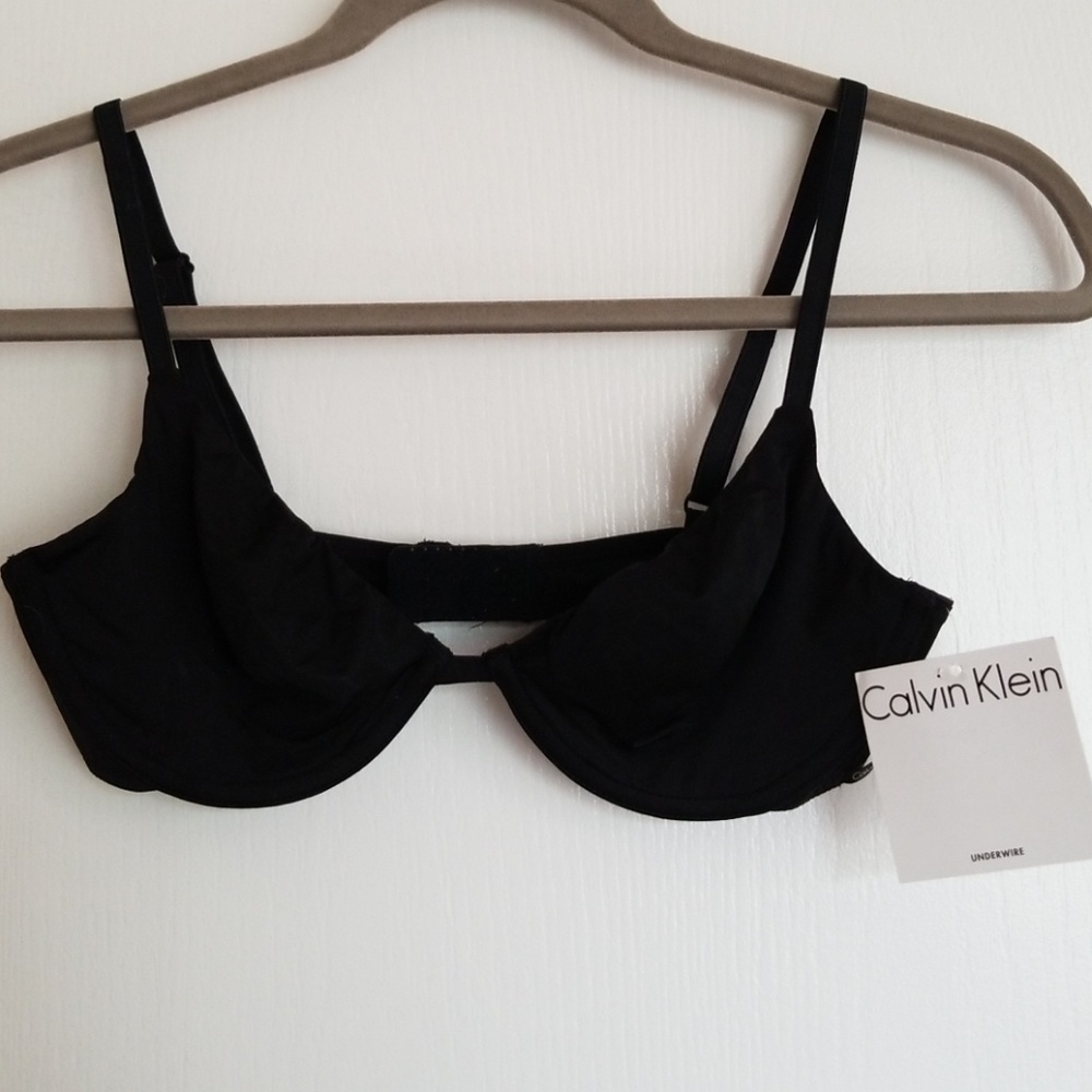 NWT Calvin Klein Underwire Bra